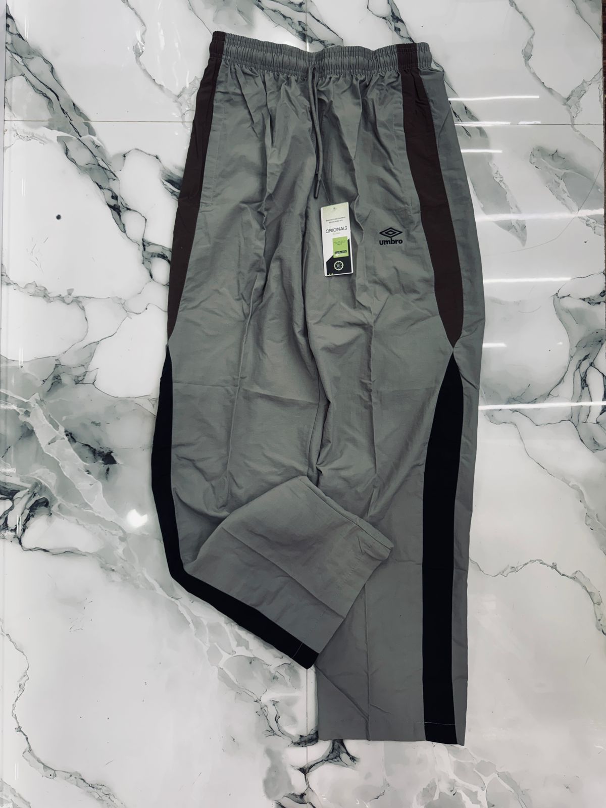 Umbro Originals Men's Gray Color Block Track Pants with Drawstring Waist